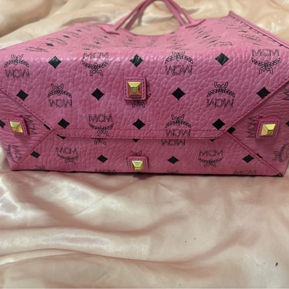 MCM Pink Visetos Shopper Tote Bag - Picture 3 of 6